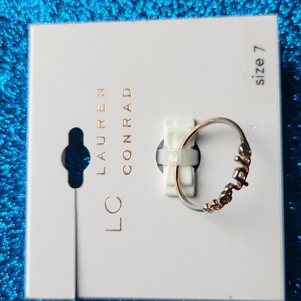 LC Lauren Conrad Gold Scorpio Zodiac Ring NwT - Picture 2 of 3